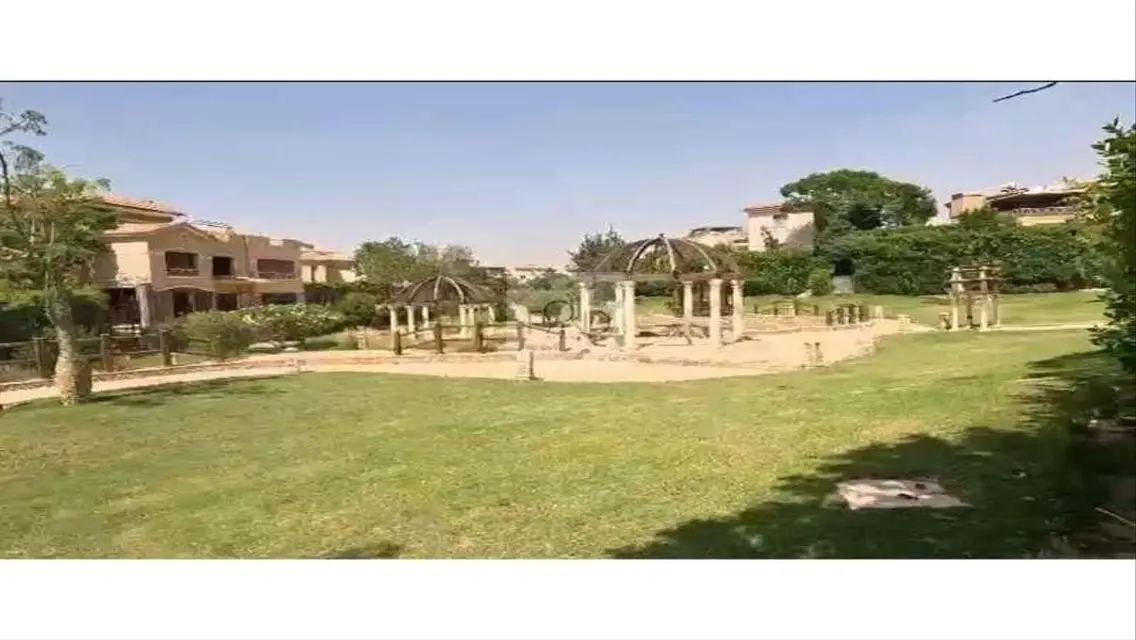 Standalone House for Sale with Spacious Living Area