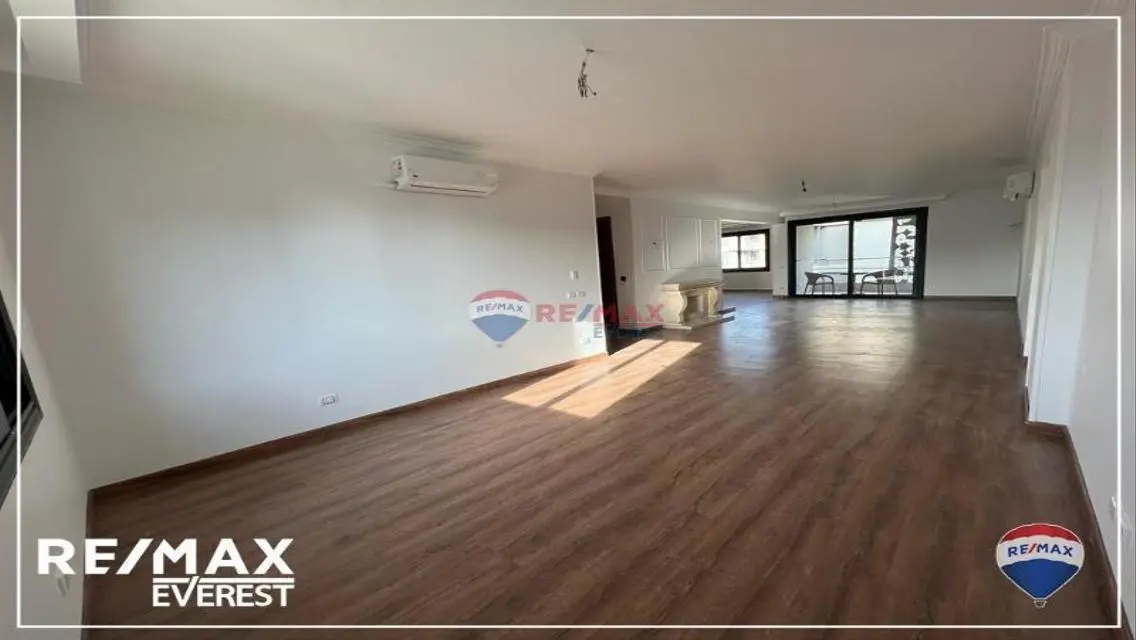 Luxurious Apartment Available for Rent