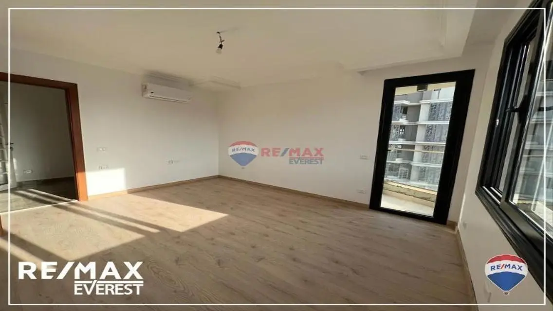 Luxurious Apartment Available for Rent