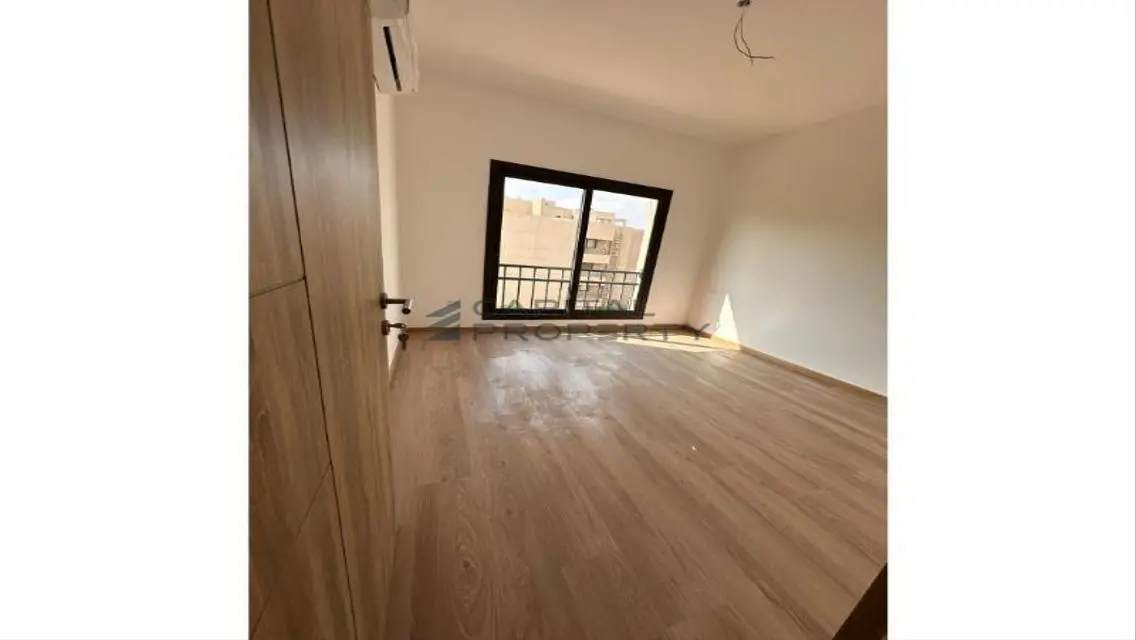 شقة مميزة للبيع في موقع ممتاز