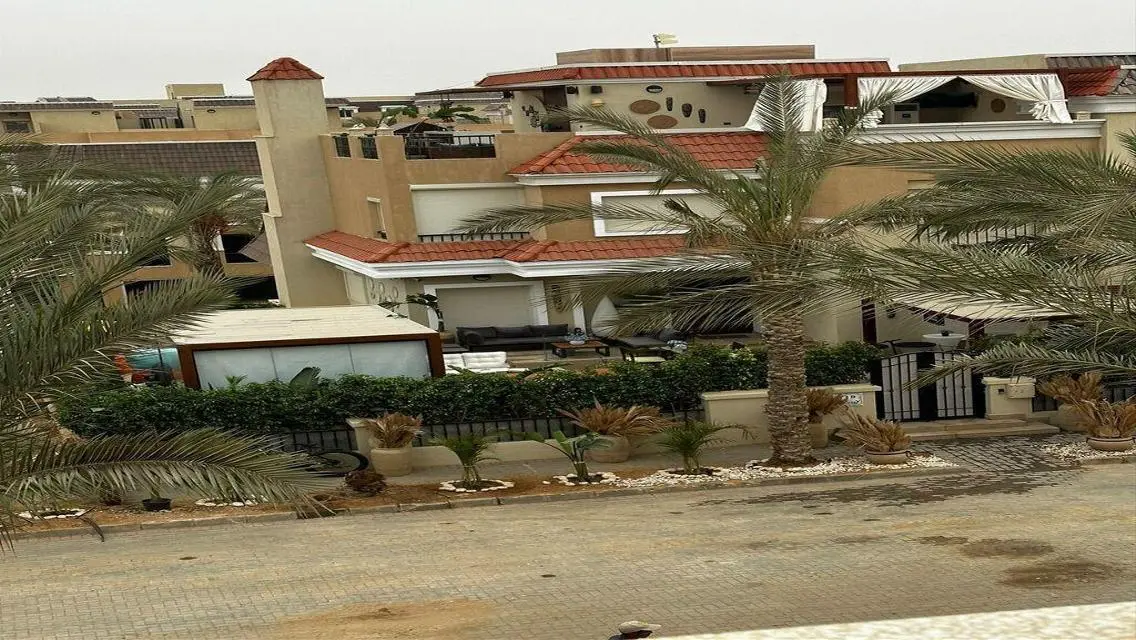 Luxurious 3-Bedroom Apartment in AUC