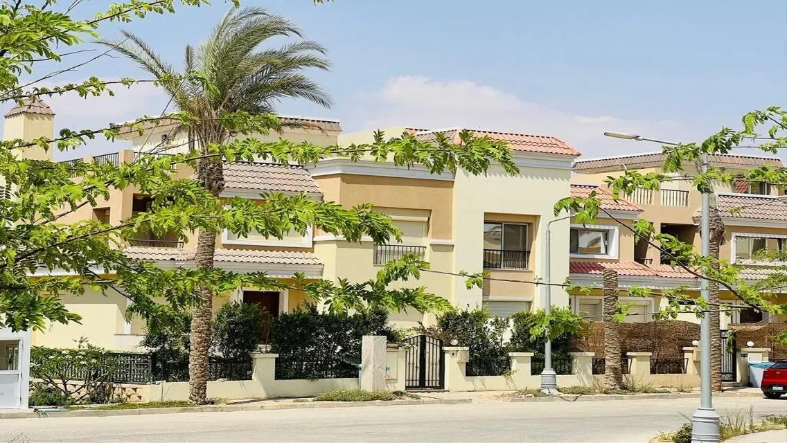 Luxurious 3-Bedroom Apartment in AUC