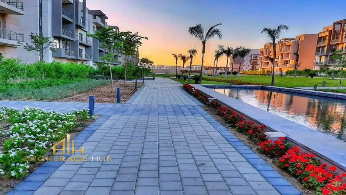 Luxury Villa 130 sqm with Balcony and Shared Pool
