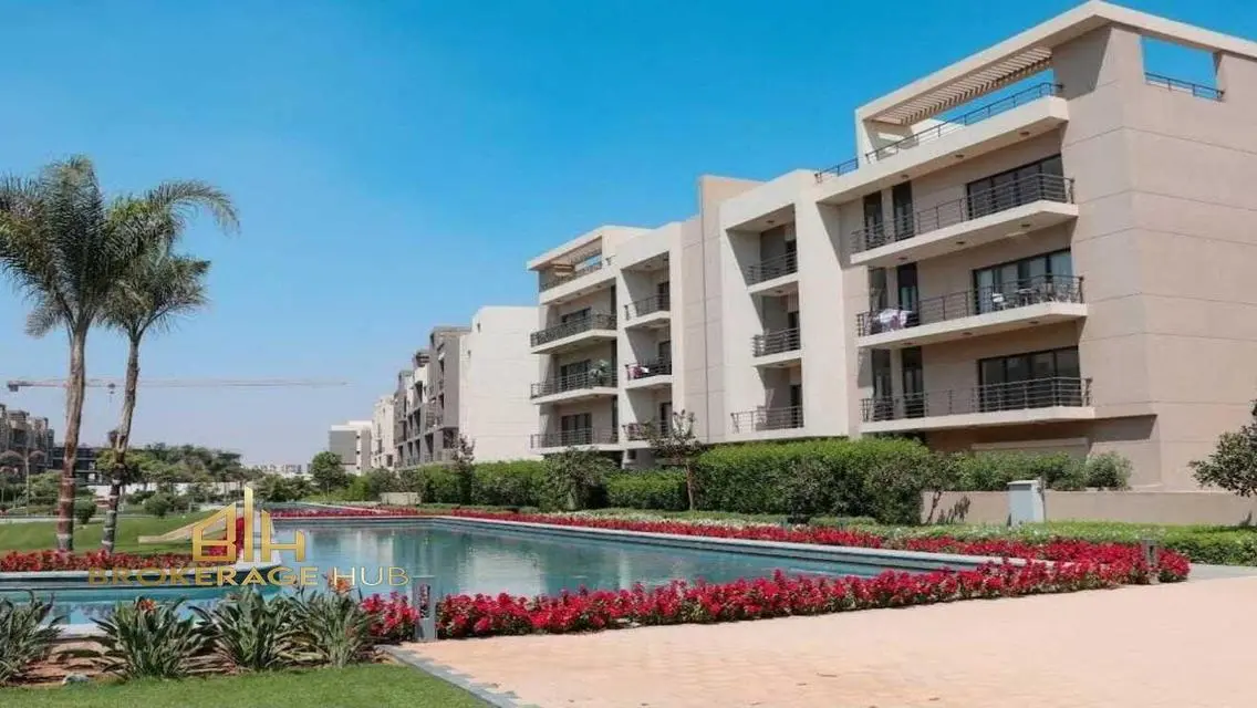 Luxury Villa 130 sqm with Balcony and Shared Pool