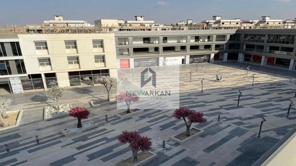 شقة فاخرة للبيع بمساحة واسعة