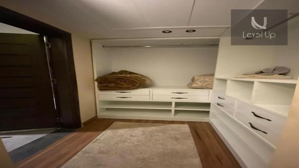 Luxury Apartment for Rent with Spacious Design