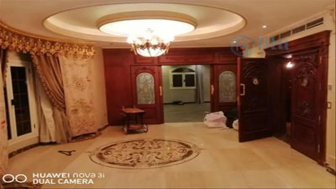 Luxury Villa for Sale with Spacious Design