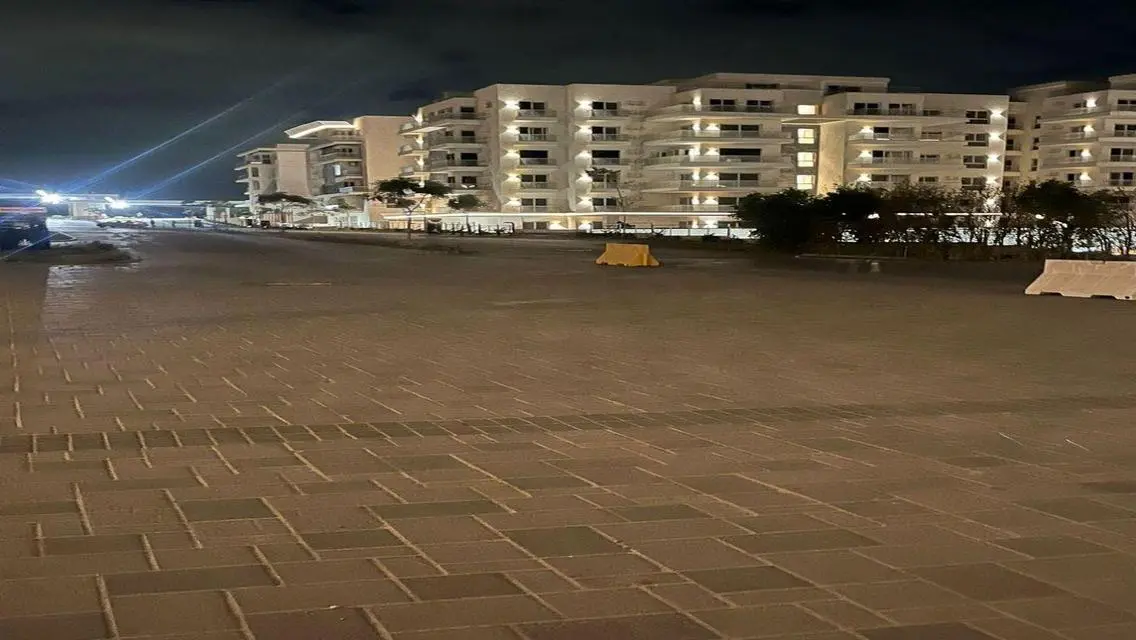 شقة فاخرة بحراسة أمنية وموقف مغطى - 7,500,000 جنيه