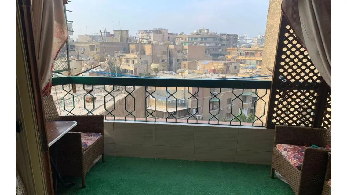 شقة رائعة بمساحة 300 متر للبيع