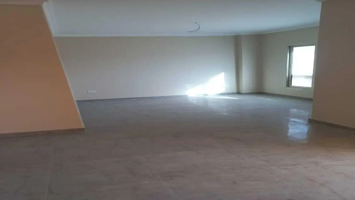 Stylish Apartment for Rent in 173 sqm