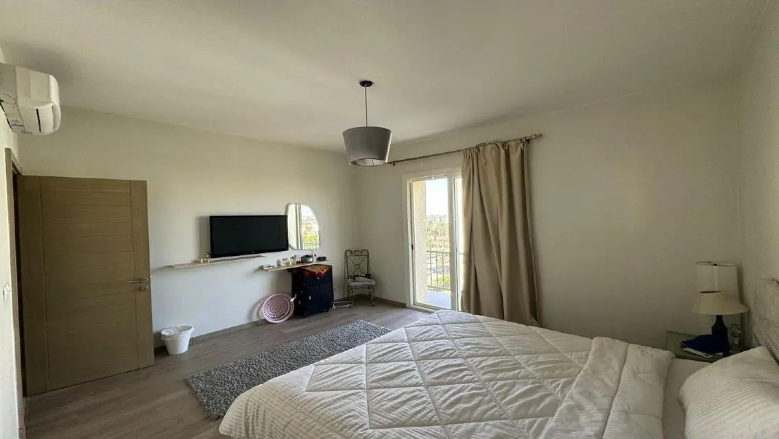 Luxurious Apartment with Exceptional Amenities