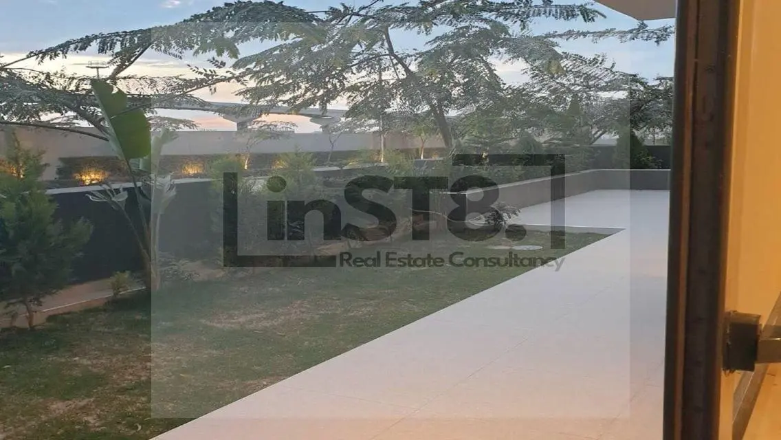Luxury Property with Stunning Views and Exceptional Amenities