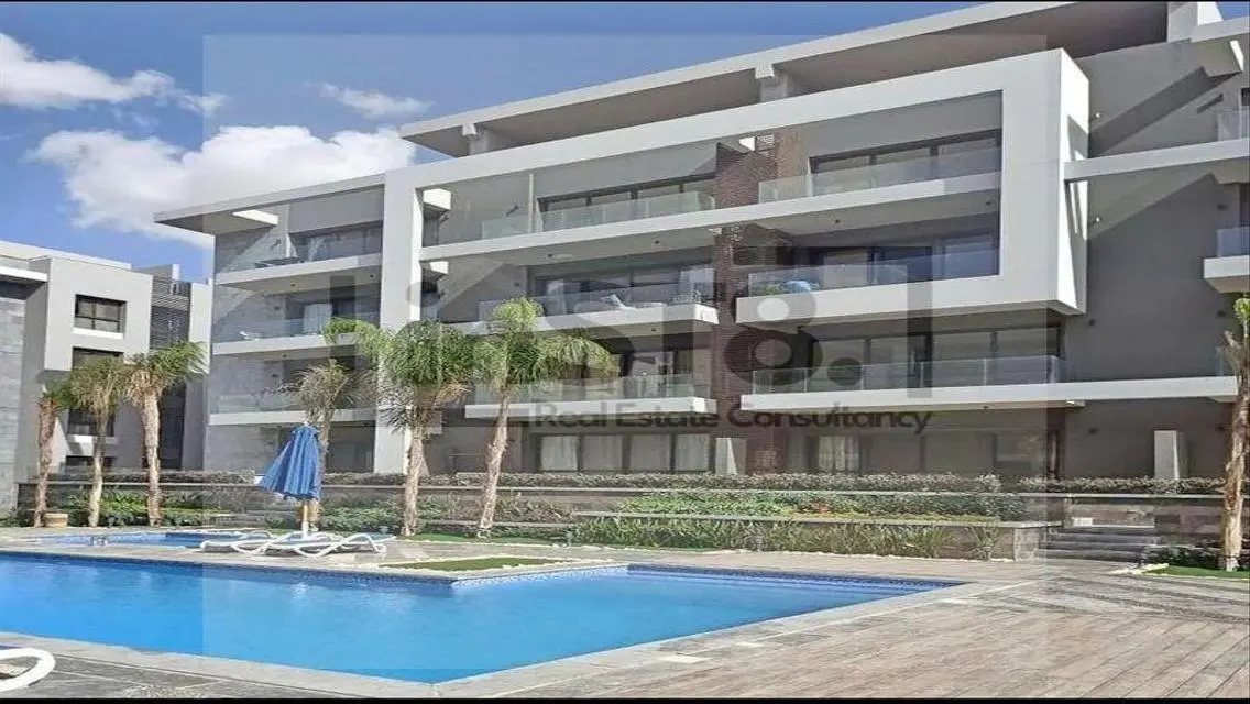 Luxury Property with Stunning Views and Exceptional Amenities