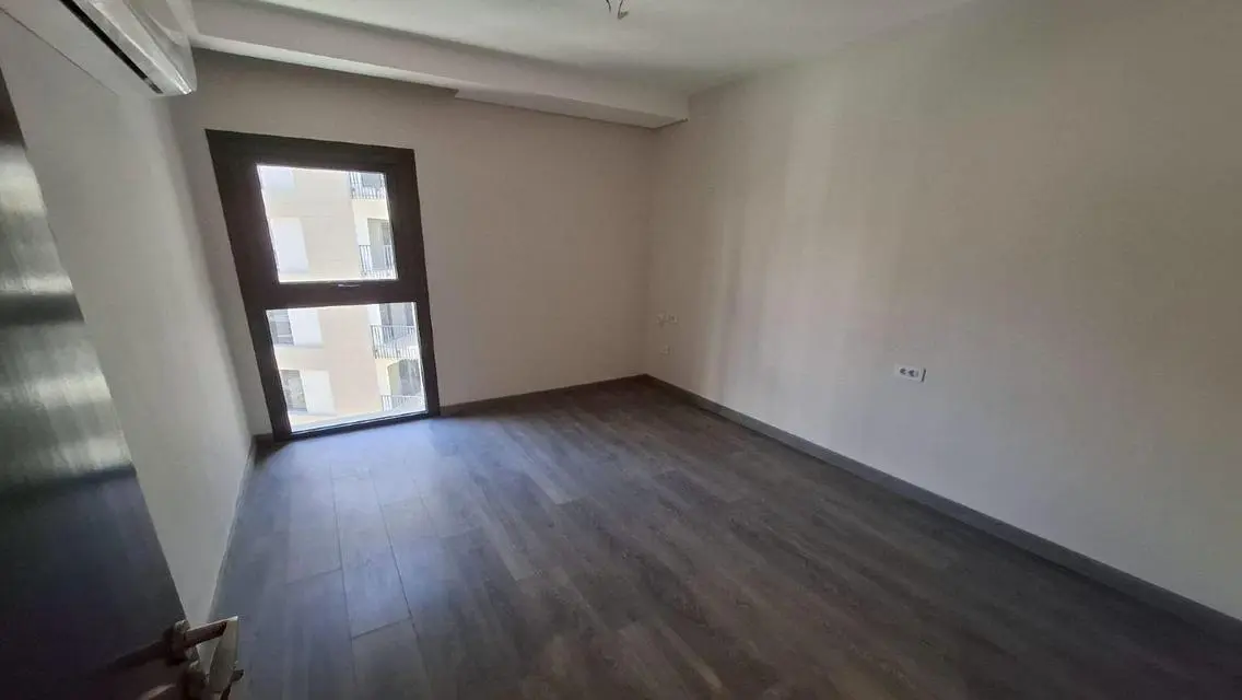 Stunning Apartment at Zed Towers, Sheikh Zayed