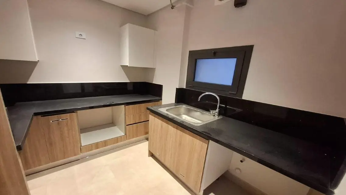 Stunning Apartment at Zed Towers, Sheikh Zayed