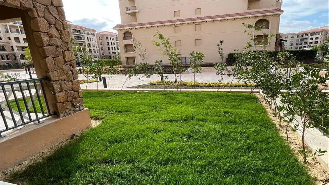عقار مميز بمساحة شاسعة بسعر مناسب