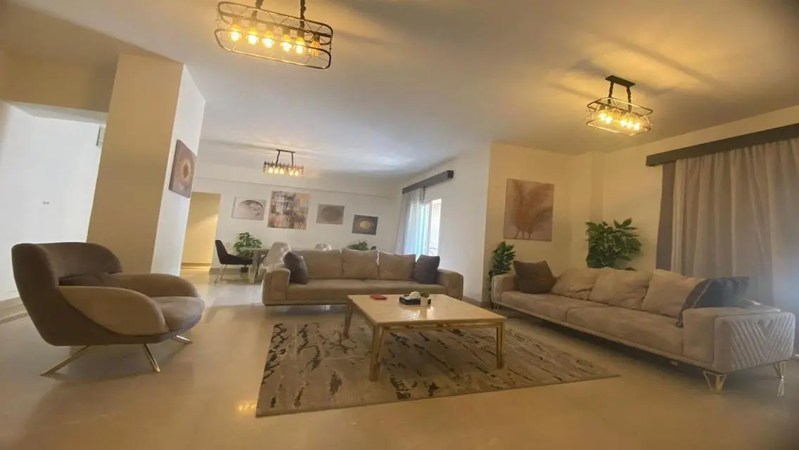 Luxury Villa for Sale at 130000