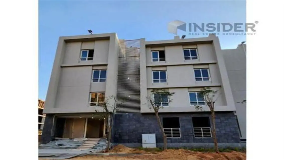 Luxurious Apartment with Stunning View in W Signature New Cairo