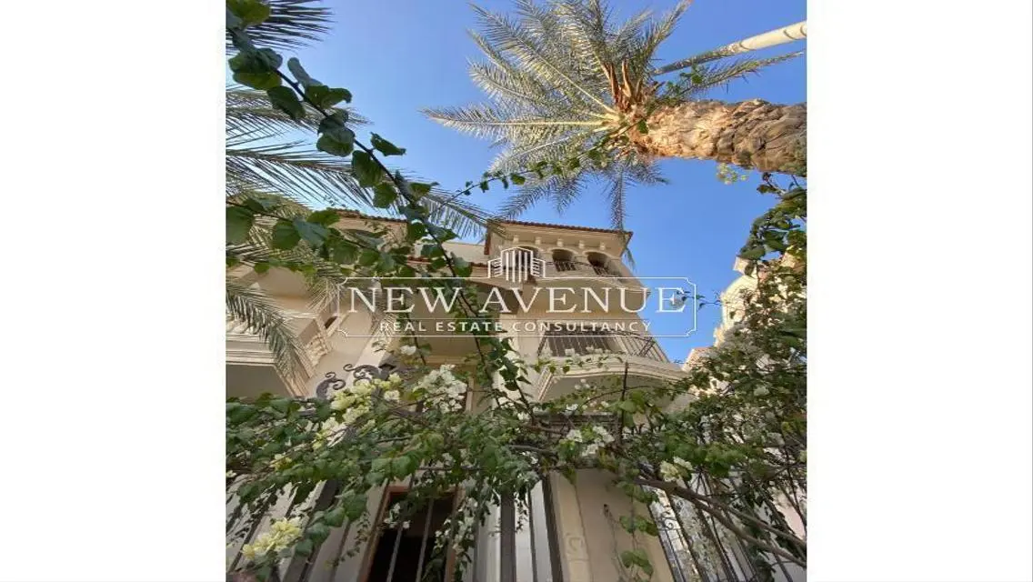 Luxury Villa for Sale with 827 Square Meters