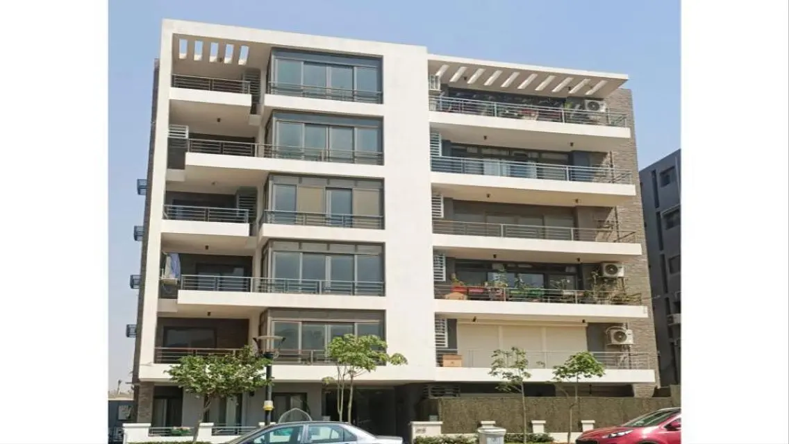 Luxury Apartment at Kempinski Next to JW Marriott
