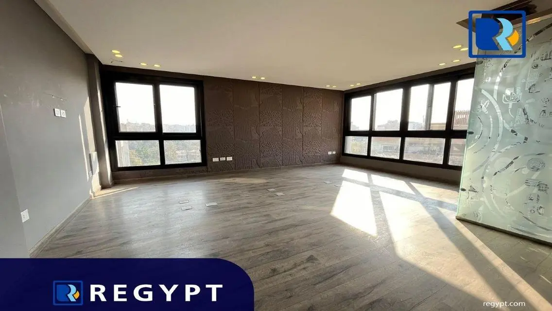 Apartment for Sale - 600 Sq. M. in Prime Location