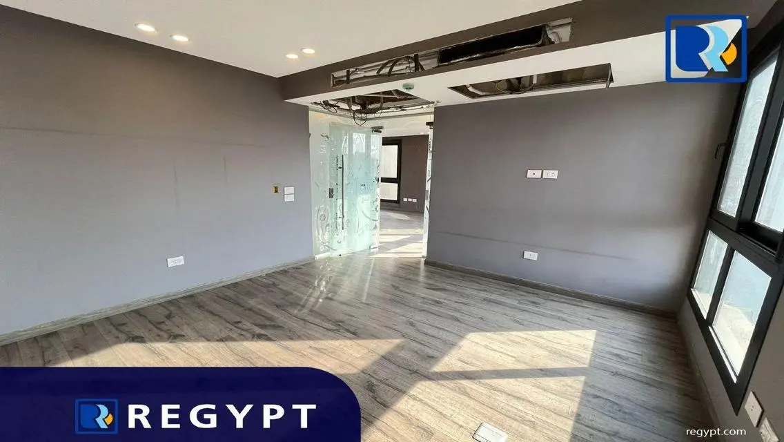 Apartment for Sale - 600 Sq. M. in Prime Location