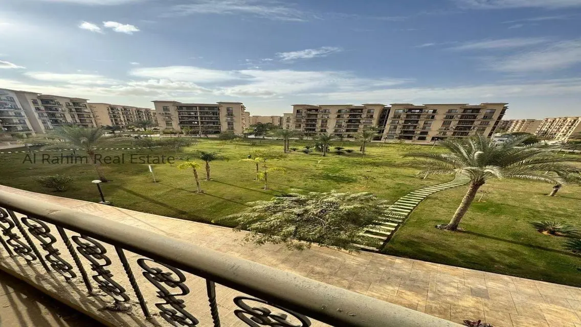 شقة فاخرة للبيع في قلب المدينة
