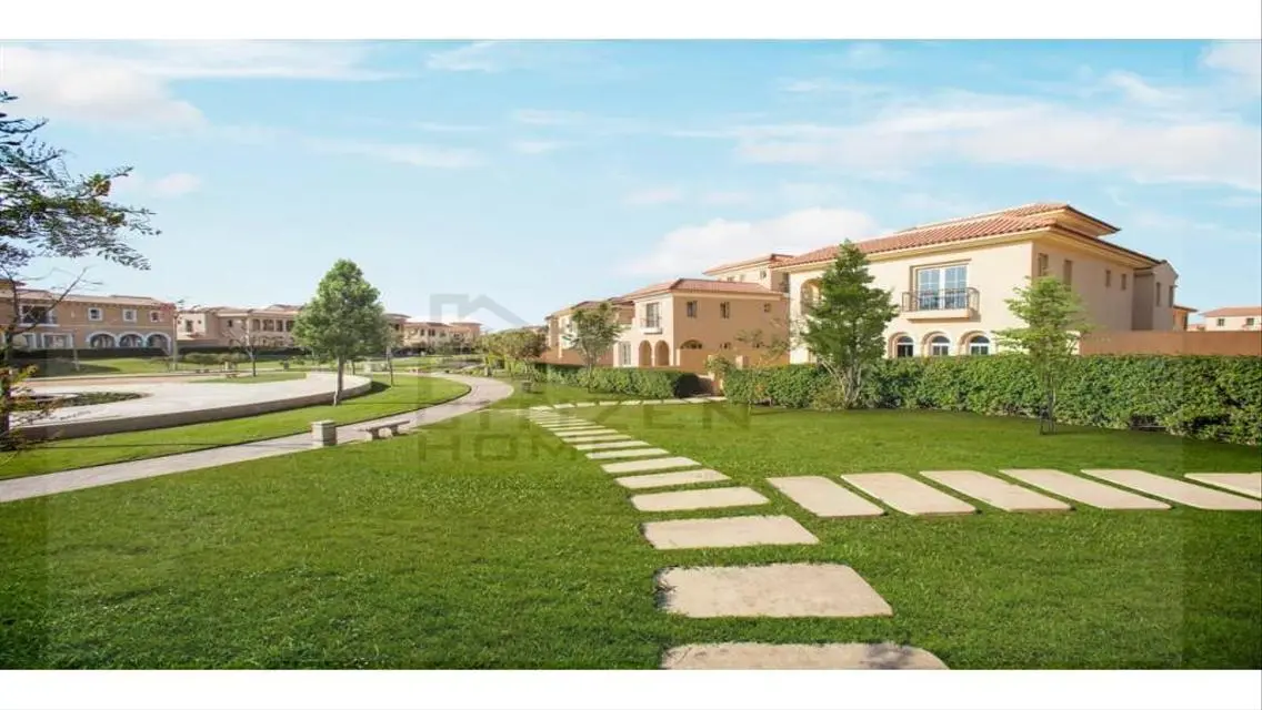 Luxurious Apartment for Sale in Hyde Park at a Great Price