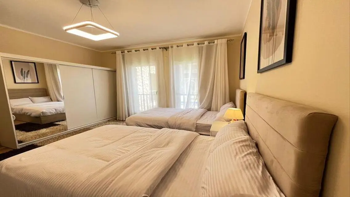 Dusit Thani Lake View Villa - Luxury Lake House