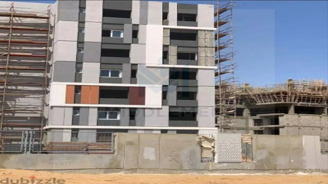 Luxurious 195 sqm Apartment in a Prime Area