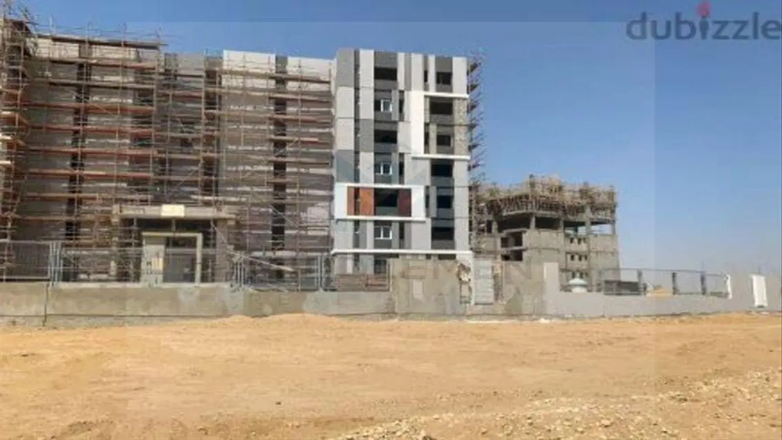 Luxurious 195 sqm Apartment in a Prime Area
