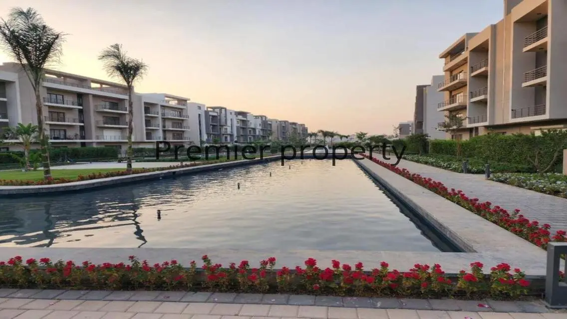 Luxury Apartment for Sale in Fifth Square - Al Marasem, New Cairo