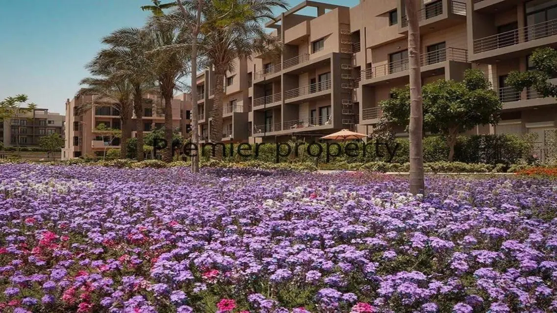 Luxury Apartment for Sale in Fifth Square - Al Marasem, New Cairo