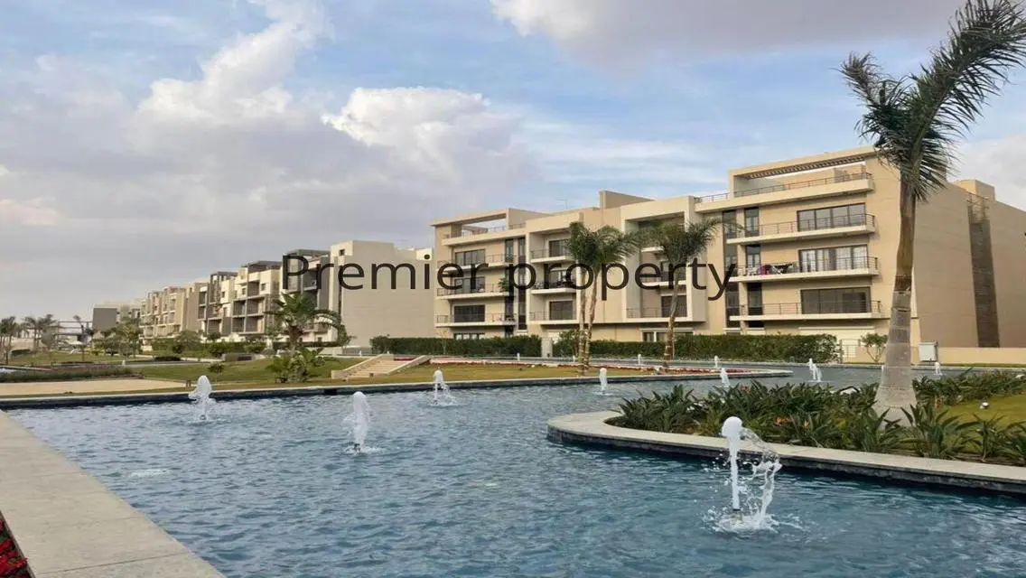 Luxury Apartment for Sale in Fifth Square - Al Marasem, New Cairo