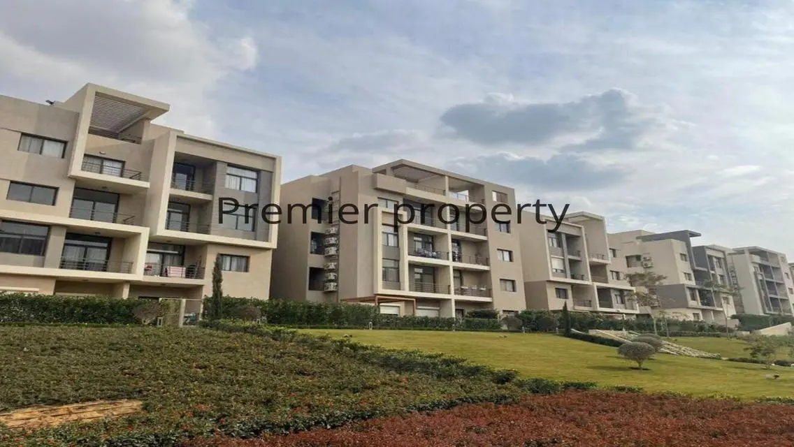 Luxury Apartment for Sale in Fifth Square - Al Marasem, New Cairo