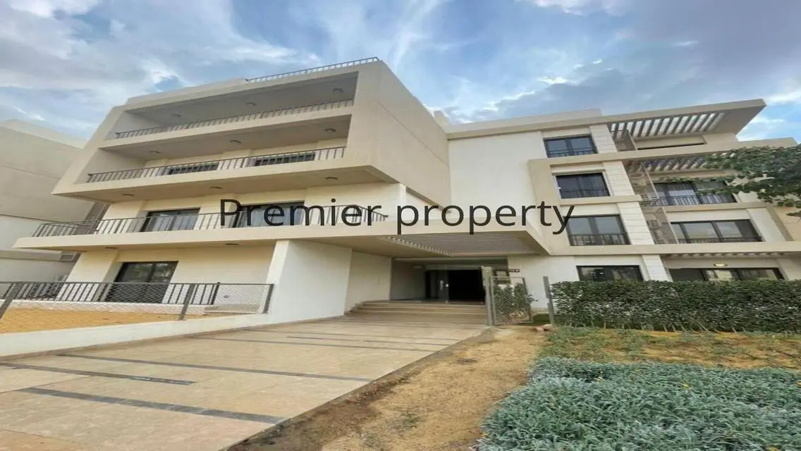 Luxury Apartment for Sale in Fifth Square - Al Marasem, New Cairo