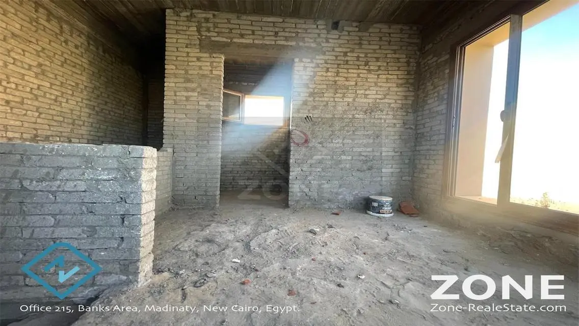 Luxury Apartment in Q2 with 250 sqm and Private Garden Balcony
