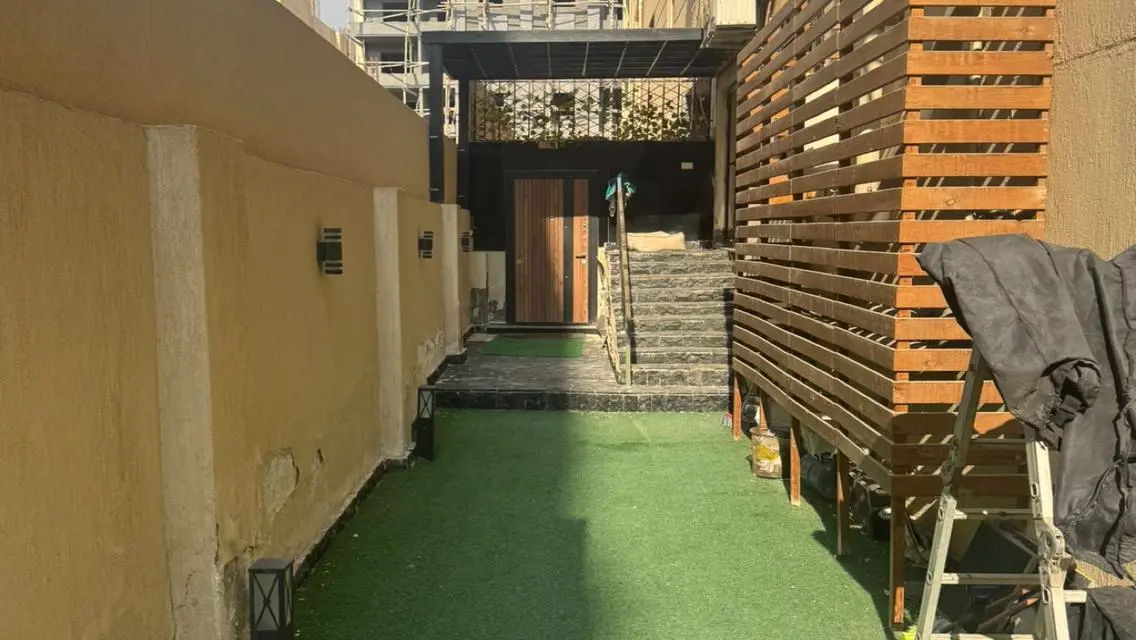 Luxury Apartment with Private Garden and Stunning View