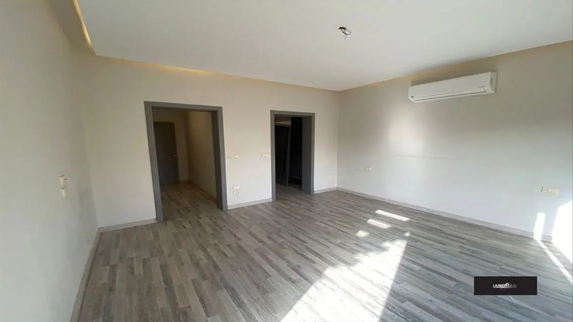 Luxury Apartment for Sale with Spacious Layout