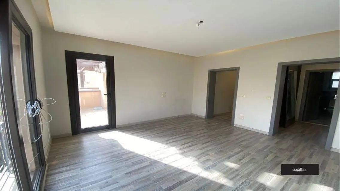 Luxury Apartment for Sale with Spacious Layout