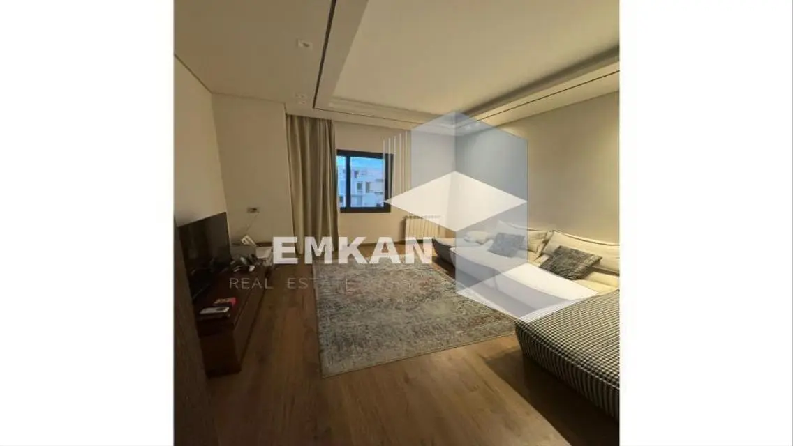 Luxury Apartment for Sale - 250 sqm in a Prime Location