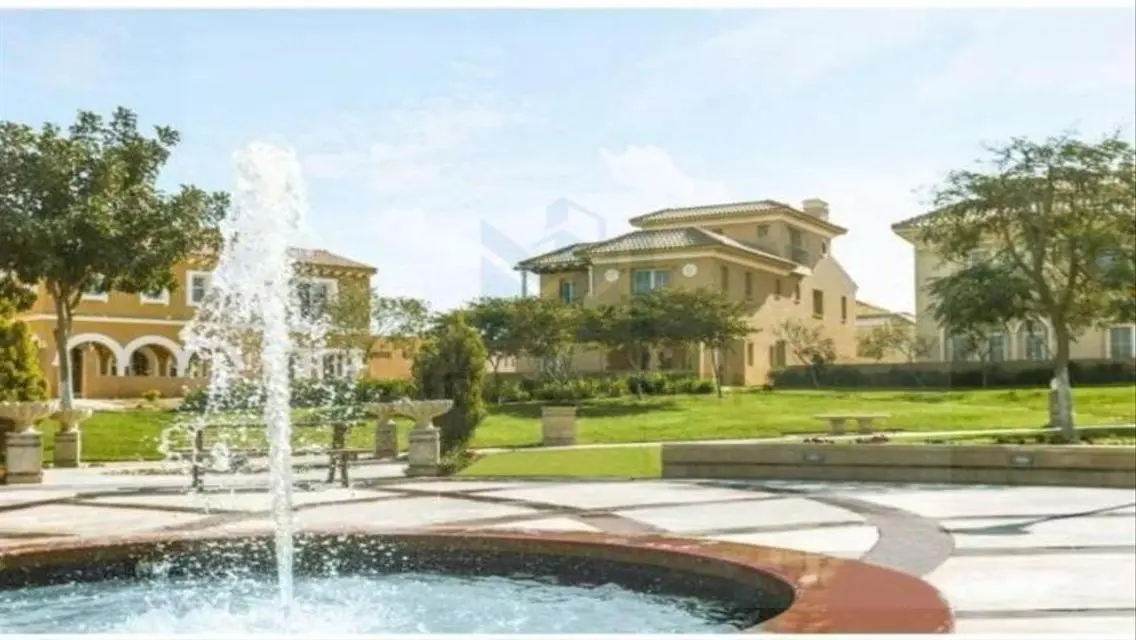 Luxury Villa with Stunning Lake Views for Sale