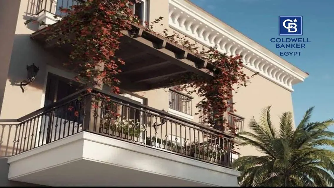 Luxurious Villa with Private Garden and Pool in Premium Location