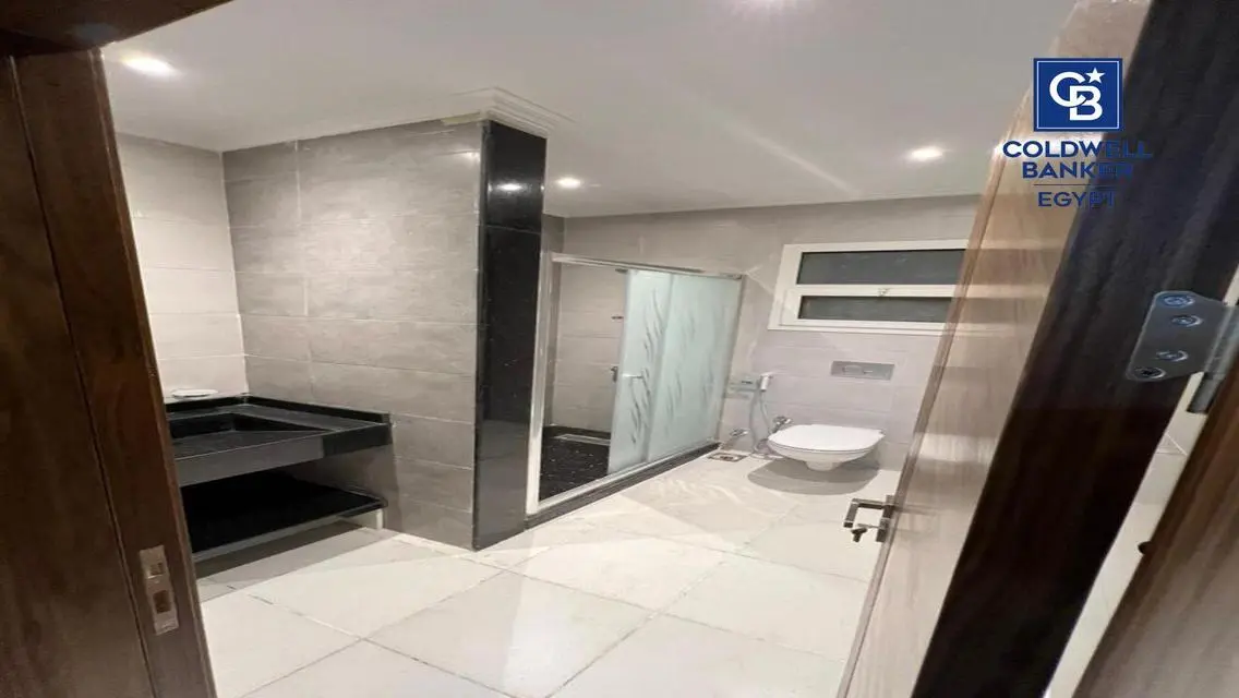 Luxury 2-Bedroom Apartment for Sale in the Heart of Cairo