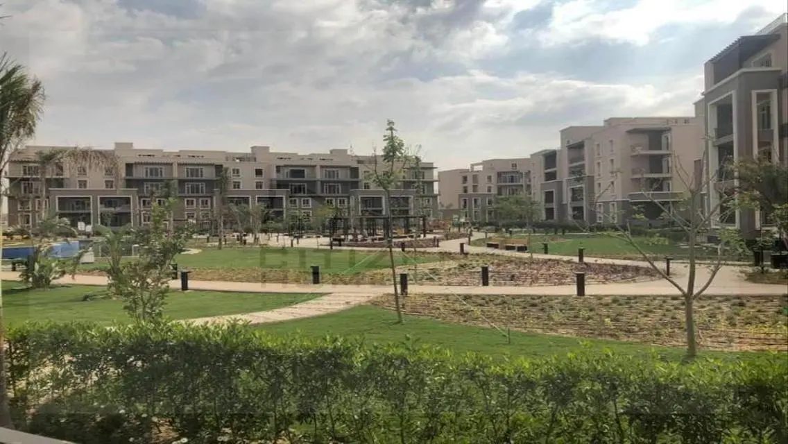 Luxury Apartment for Sale in October Plaza
