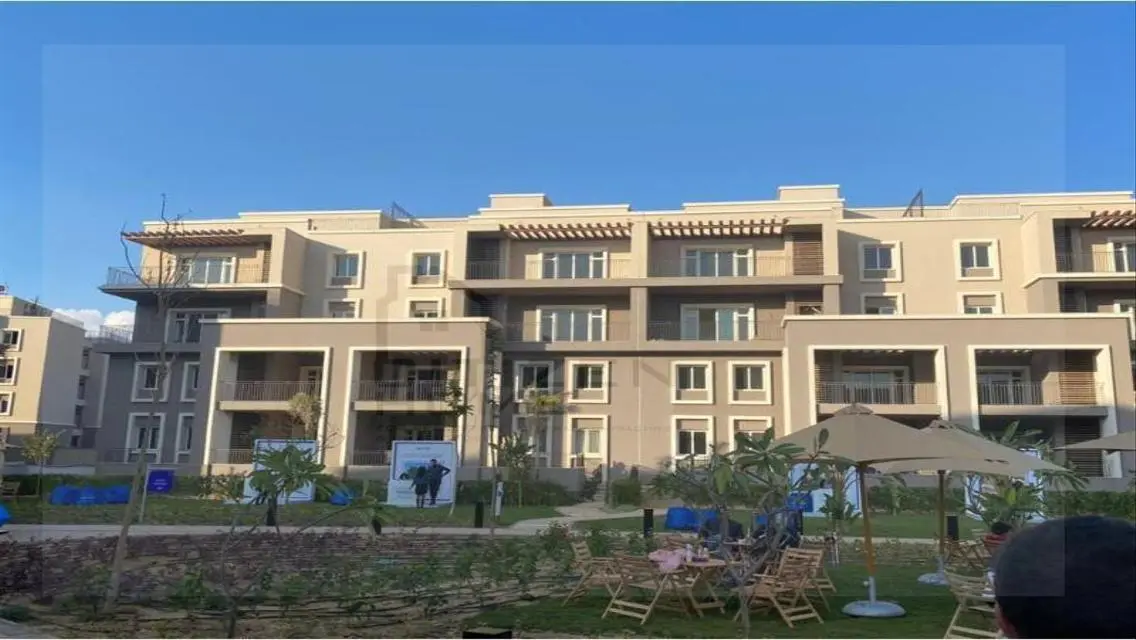 Luxury Apartment for Sale in October Plaza