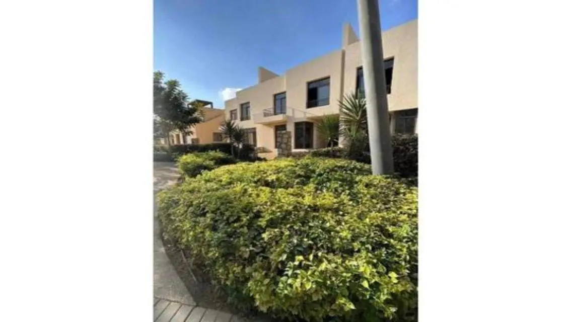 Luxury Villa with Private Garden and Pool - Prime Investment Opportunity