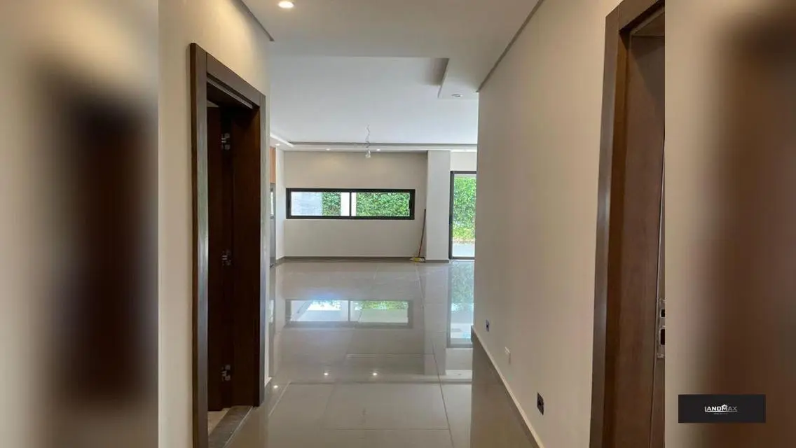 Luxury Apartment in Prime Location at Attractive Price