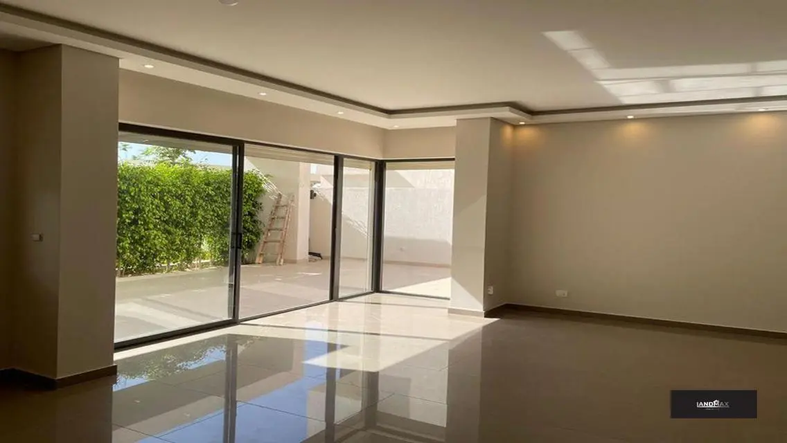Luxury Apartment in Prime Location at Attractive Price