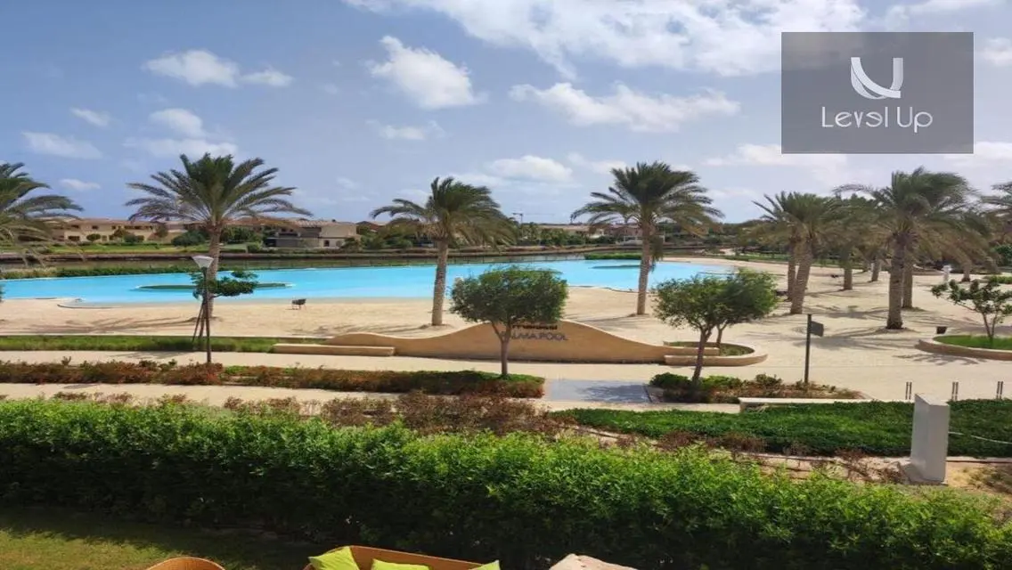 Luxurious Apartment for Sale with Spacious Living in the Heart of the City